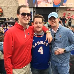 Meet your Posher, Bennett